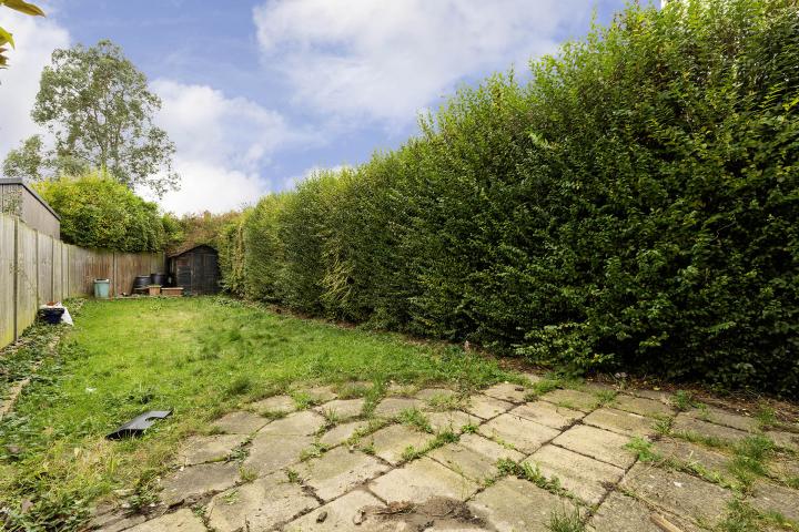 			4 Bedroom, 2 bath, 1 reception Semi-Detached House			 Cheviot Gardens, Golders Green